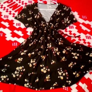 Soft midi dress blk and floral